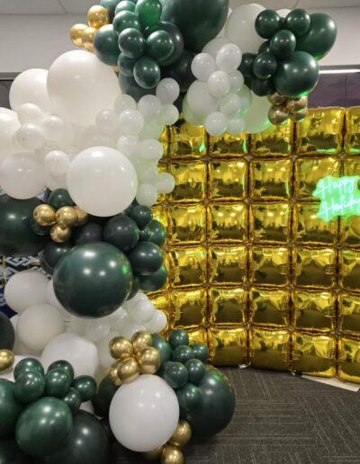 yourstyle2be event balloon design with gold balloon backdrop